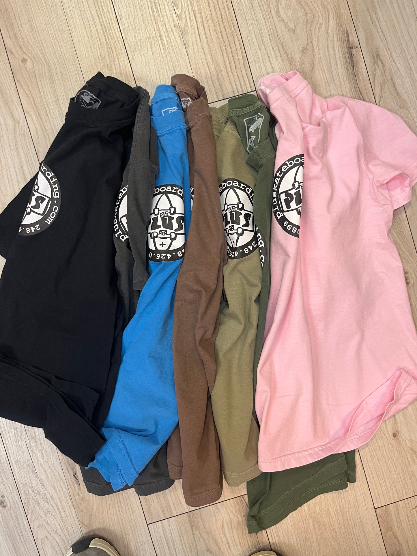 Plus Circle Logo T-shirt