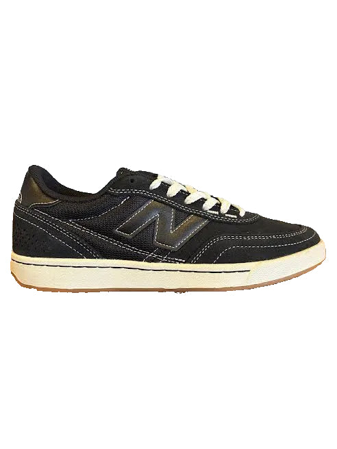 New Balance Numeric V2 Black