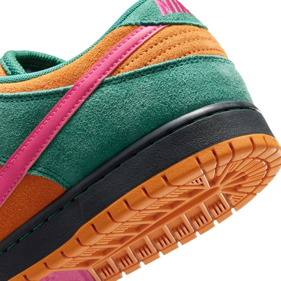 Nike SB Dunk Low Pro (Green Noise/Watermelon)3